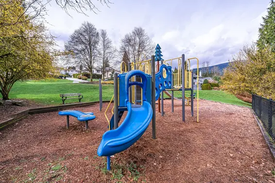 4130 Russell Court, North Vancouver For Sale - image 40
