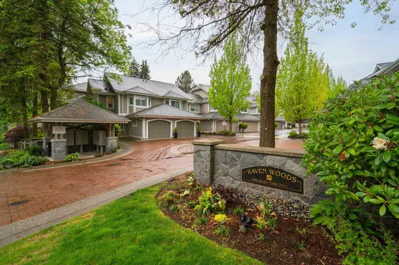 25 650 Roche Point Drive, North Vancouver