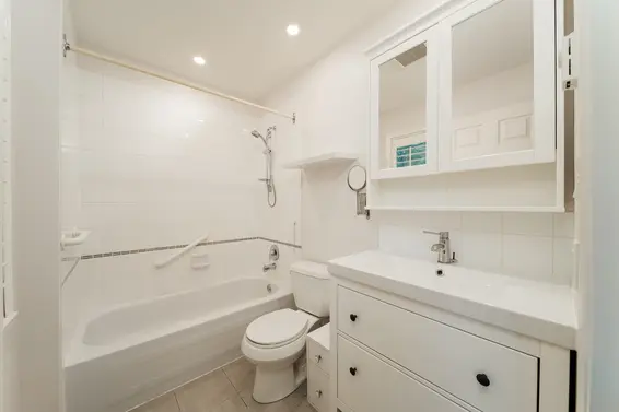 25 650 Roche Point Drive, North Vancouver For Sale - image 21