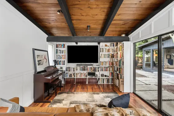 808 Seymour Boulevard, North Vancouver For Sale - image 16