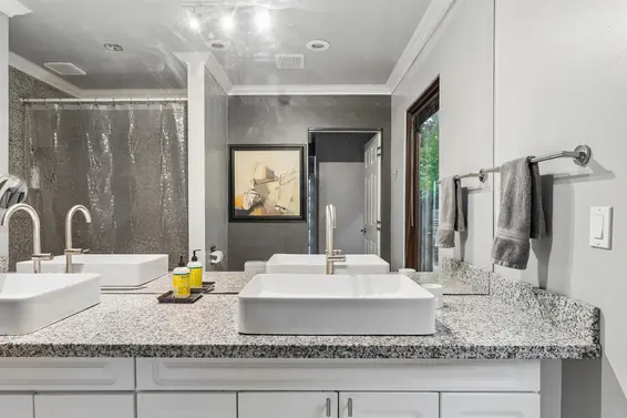 808 Seymour Boulevard, North Vancouver For Sale - image 22