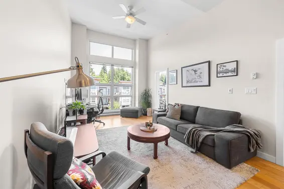 402 1182 West 16th Street, North Vancouver