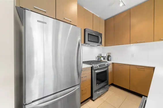 402 1182 West 16th Street, North Vancouver For Sale - image 6