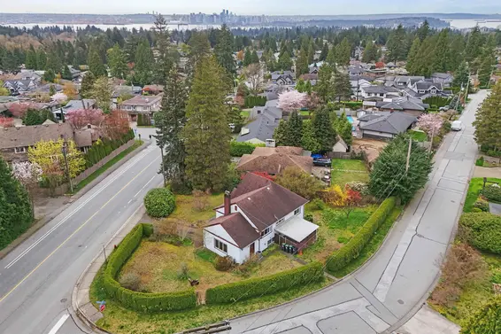 3975 Highland Boulevard, North Vancouver