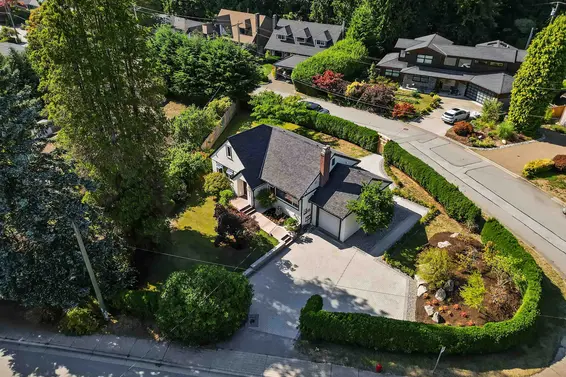 3975 Highland Boulevard, North Vancouver For Sale - image 25