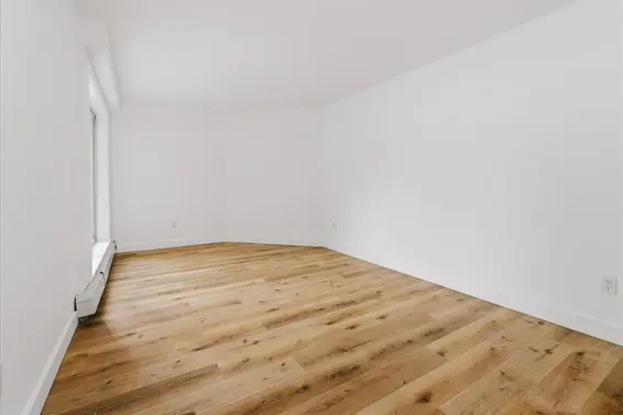 102 235 West 4th Street, North Vancouver For Sale - image 14