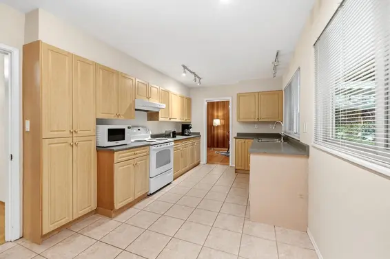 315 Stevens Drive, West Vancouver For Sale - image 18