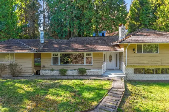 315 Stevens Drive, West Vancouver For Sale - image 2