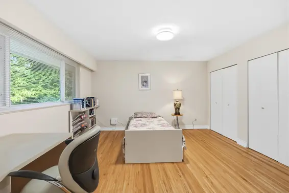 315 Stevens Drive, West Vancouver For Sale - image 27