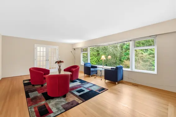 315 Stevens Drive, West Vancouver For Sale - image 9