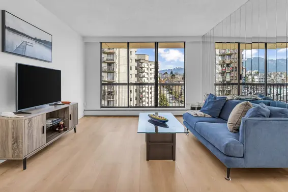 1105 145 St. Georges Avenue, North Vancouver For Sale - image 12