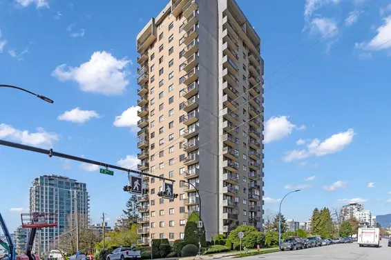 1105 145 St. Georges Avenue, North Vancouver For Sale - image 24
