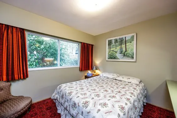 697 Plymouth Drive, North Vancouver For Sale - image 18