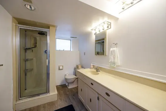 697 Plymouth Drive, North Vancouver For Sale - image 24