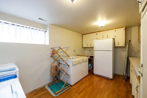 697 Plymouth Drive, North Vancouver For Sale - image 26