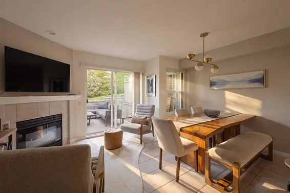 21 1550 Larkhall Crescent, North Vancouver For Sale - image 5