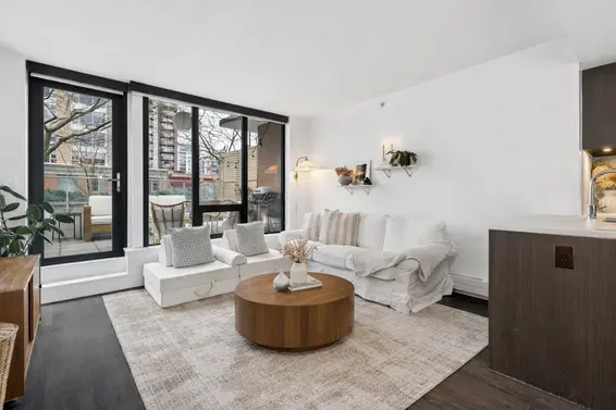 303 150 West 15th Street, North Vancouver For Sale - image 13