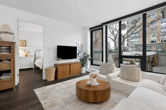 303 150 West 15th Street, North Vancouver For Sale - image 16