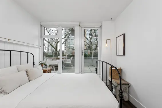 303 150 West 15th Street, North Vancouver For Sale - image 20