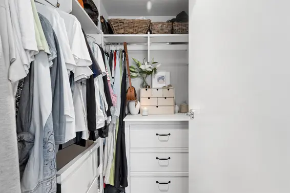 303 150 West 15th Street, North Vancouver For Sale - image 22