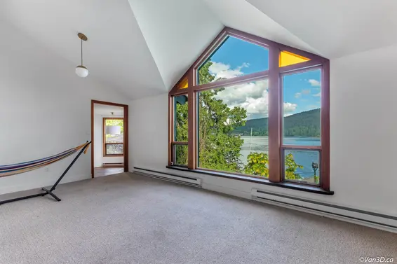4541 Stonehaven Avenue, North Vancouver For Sale - image 12