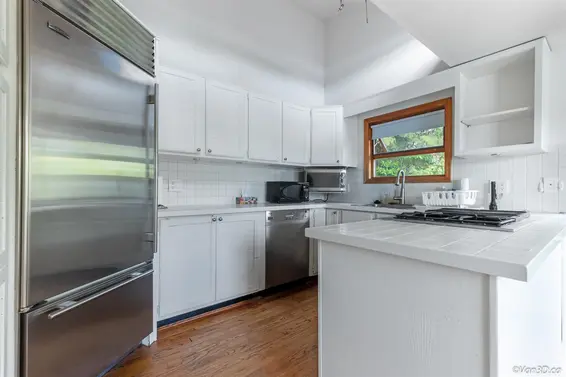 4541 Stonehaven Avenue, North Vancouver For Sale - image 14