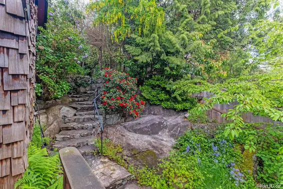 4541 Stonehaven Avenue, North Vancouver For Sale - image 16