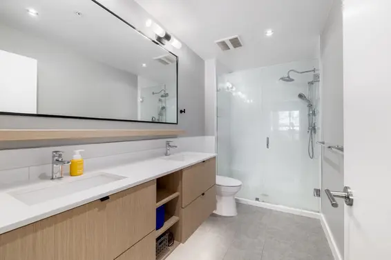 207 3205 Mountain Highway, North Vancouver For Sale - image 18