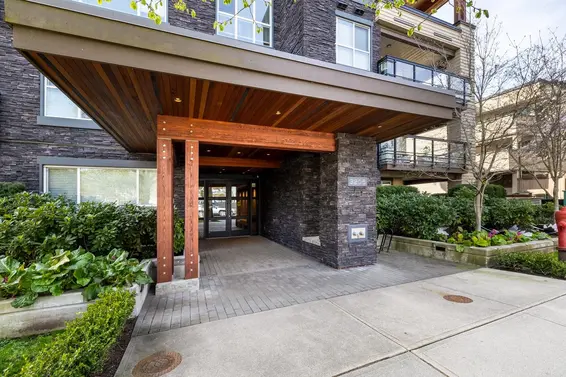 207 3205 Mountain Highway, North Vancouver For Sale - image 26