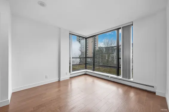 605 151 West 2nd Street, North Vancouver For Sale - image 11