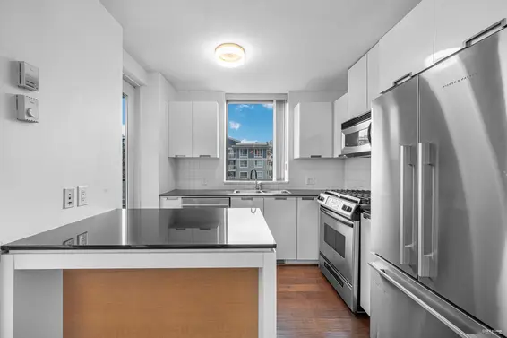 605 151 West 2nd Street, North Vancouver For Sale - image 3