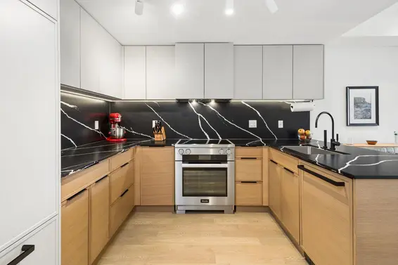 2 632 East 3rd Street, North Vancouver For Sale - image 13