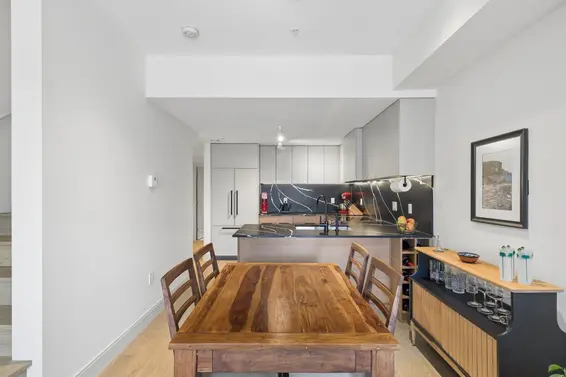 2 632 East 3rd Street, North Vancouver For Sale - image 9