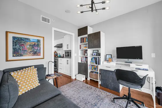 PH8 683 West Victoria Park, North Vancouver For Sale - image 19