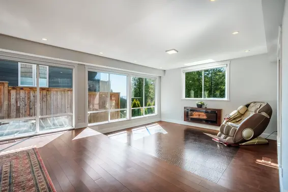 4066 Norwood Avenue, North Vancouver For Sale - image 10