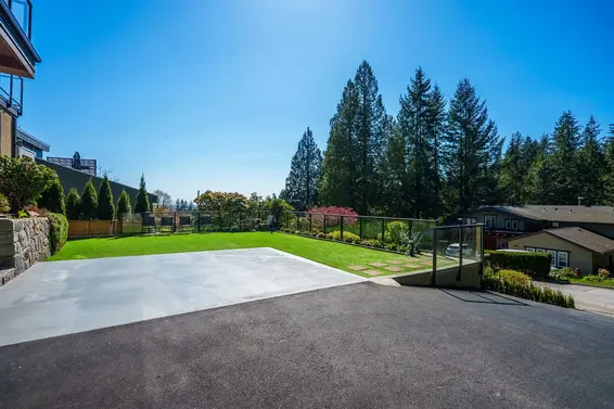 4066 Norwood Avenue, North Vancouver For Sale - image 3