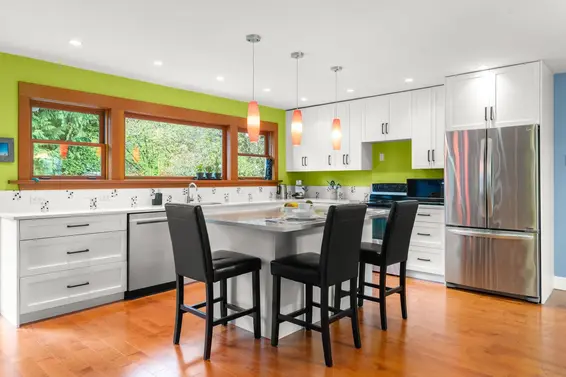 1085 Edgewood Road, North Vancouver For Sale - image 14