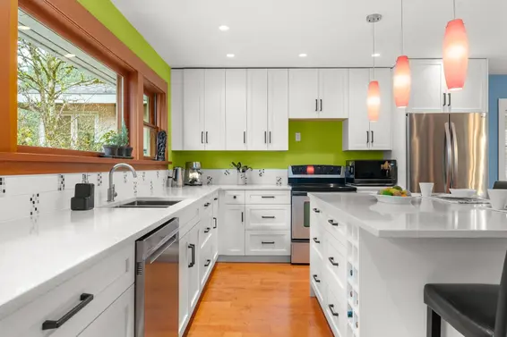 1085 Edgewood Road, North Vancouver For Sale - image 17