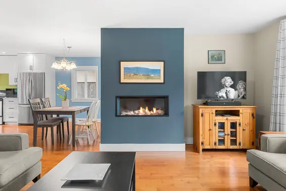 1085 Edgewood Road, North Vancouver For Sale - image 5