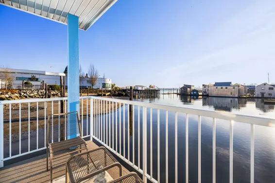 JNW04 415 Esplanade W, North Vancouver For Sale - image 9