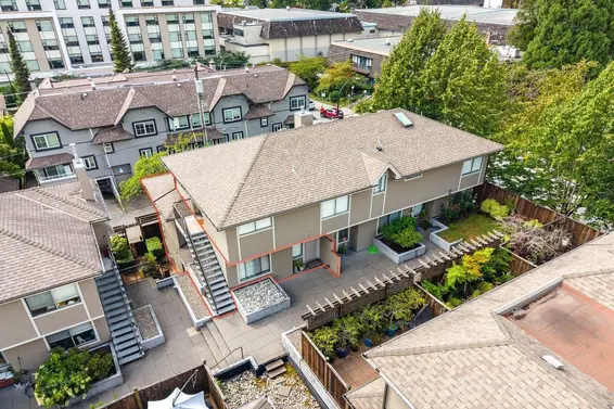 22 2133 St. Georges Avenue, North Vancouver For Sale - image 25