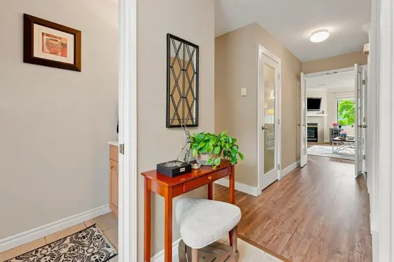 22 2133 St. Georges Avenue, North Vancouver For Sale - image 4