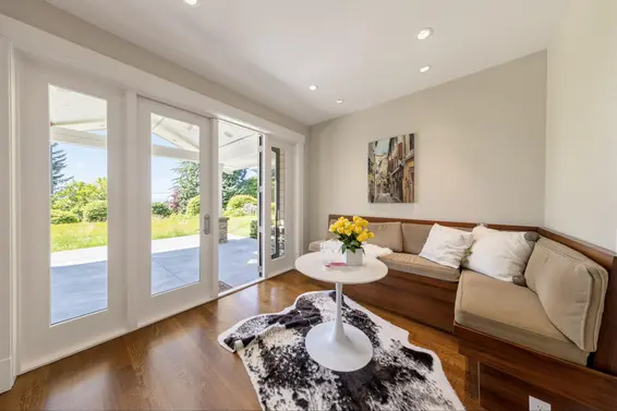 2645 Rosebery Avenue, West Vancouver For Sale - image 12
