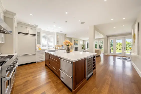 2645 Rosebery Avenue, West Vancouver For Sale - image 13