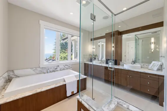 2645 Rosebery Avenue, West Vancouver For Sale - image 20