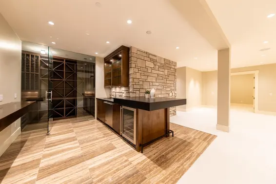 2645 Rosebery Avenue, West Vancouver For Sale - image 31