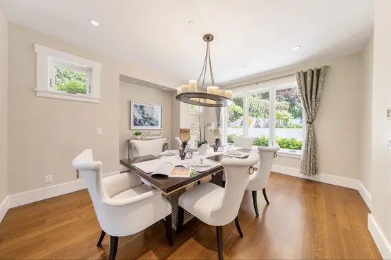 2645 Rosebery Avenue, West Vancouver For Sale - image 8