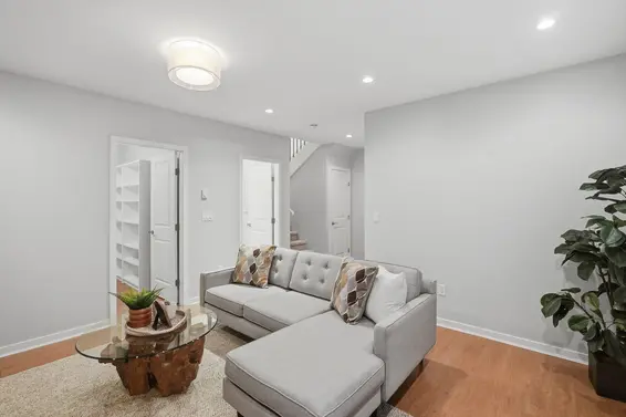 248 East 6th Street, North Vancouver For Sale - image 12
