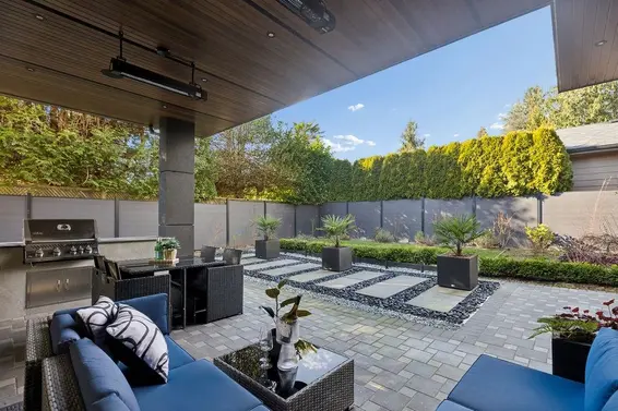 1200 Bedford Court, North Vancouver For Sale - image 35