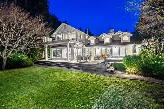 4480 Ross Crescent, West Vancouver For Sale - image 2
